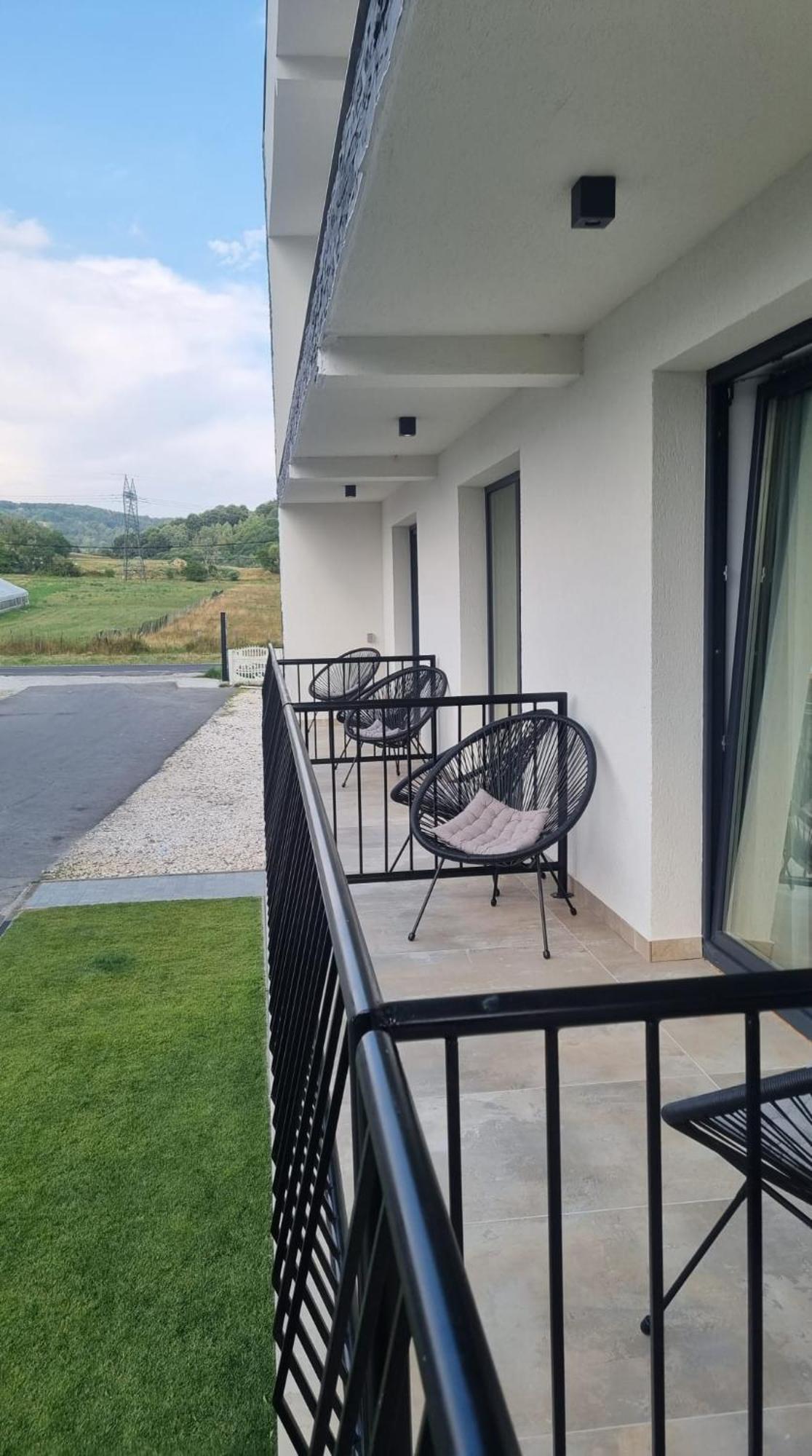 Cataleya House Hotel Oesti-Paminteni Buitenkant foto