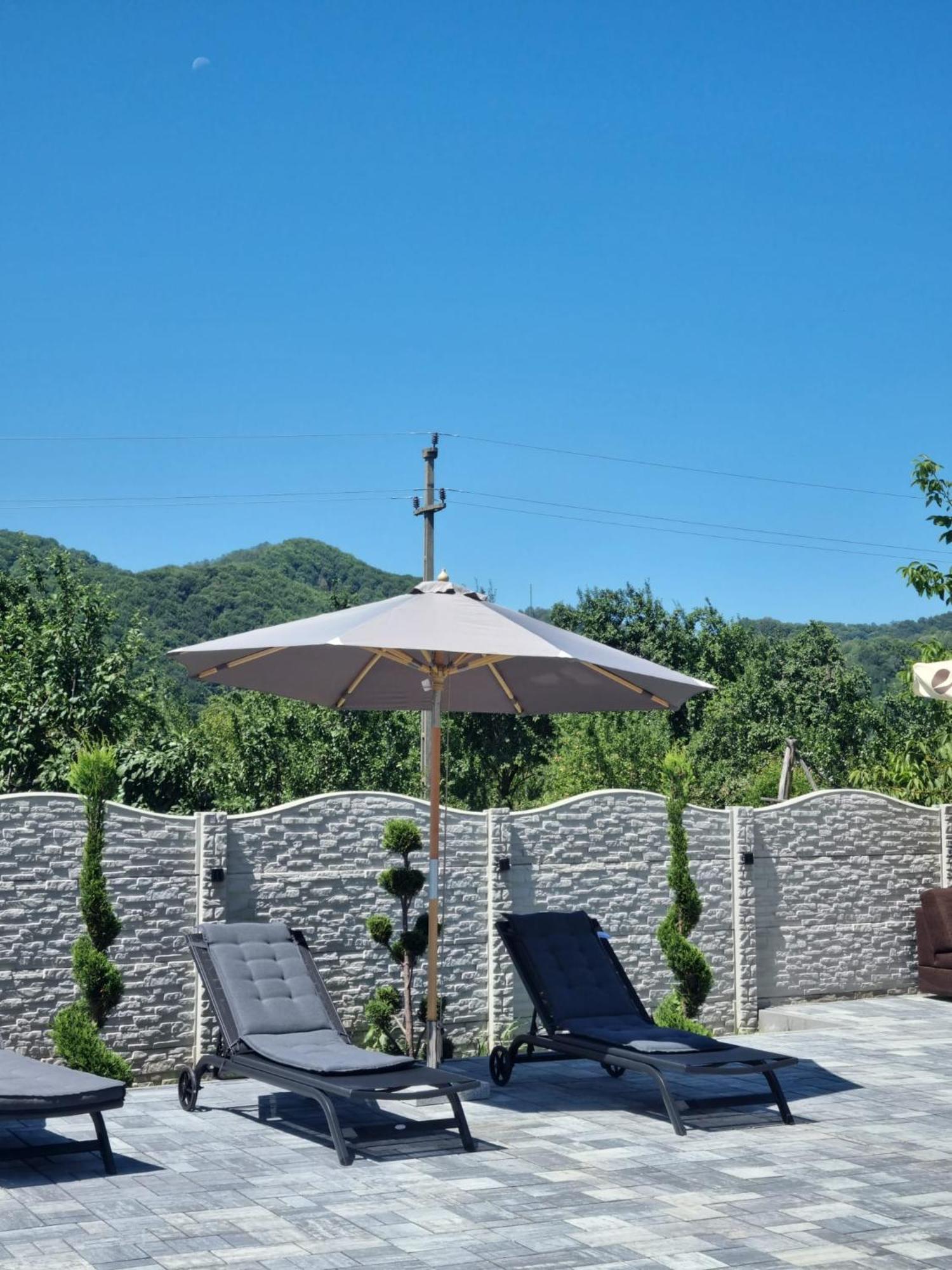 Cataleya House Hotel Oesti-Paminteni Buitenkant foto