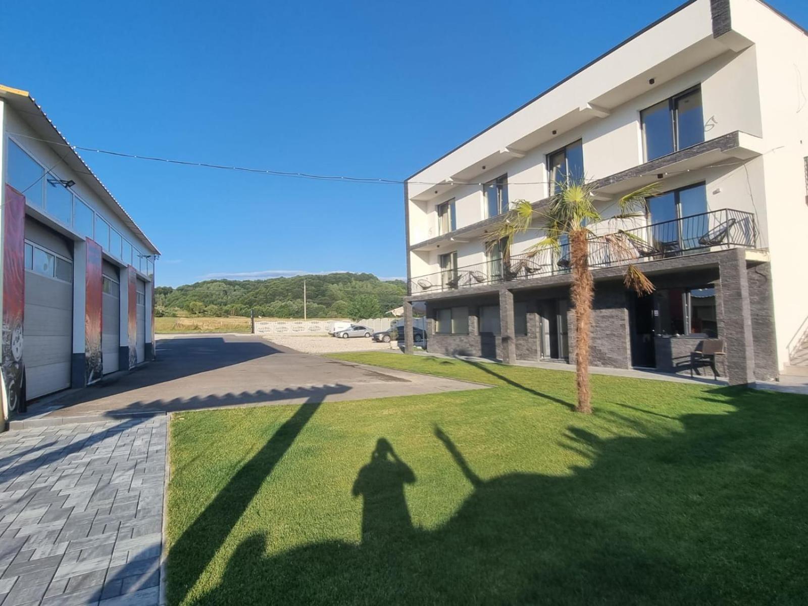 Cataleya House Hotel Oesti-Paminteni Buitenkant foto